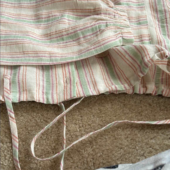 Pink Lily Multicolor Striped Women Shorts and matching jacket/shirt - Picture 4 of 7